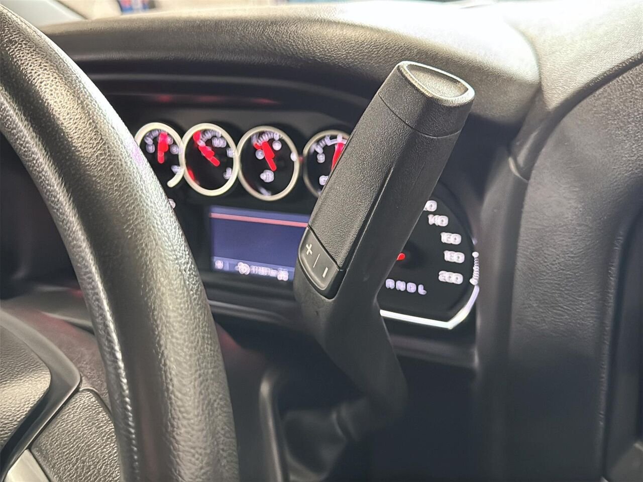 CHEVROLET SILVERADO 2500 CUSTOM DIESEL 2023 Blanc Saint-Hyacinthe - photo #13