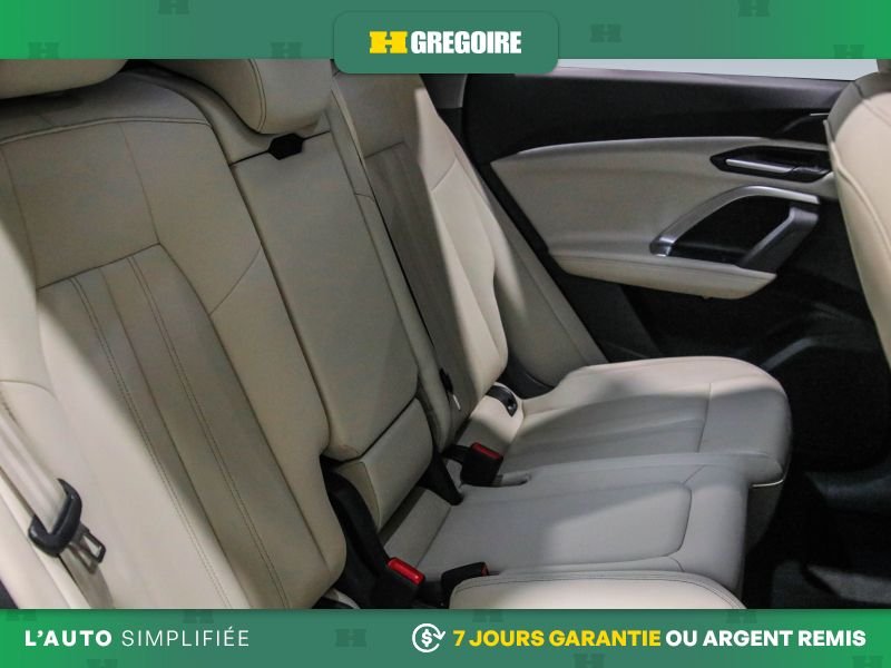 2025 Audi Q5 White Saint-Eustache - photo #29