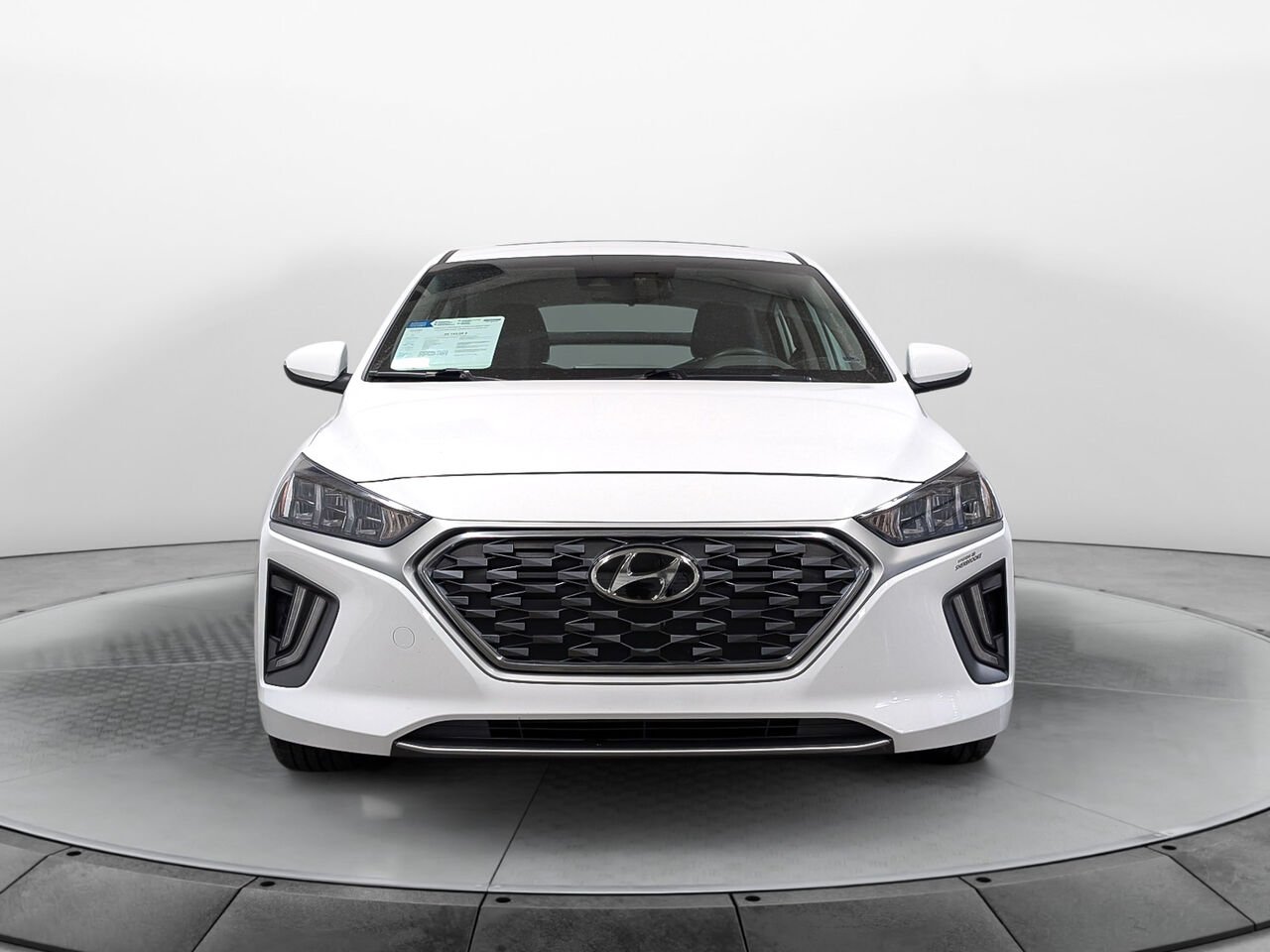 2021 Hyundai IONIQ Plug-in Hybrid Preferred Bas Kilométrage White Sherbrooke - photo #6