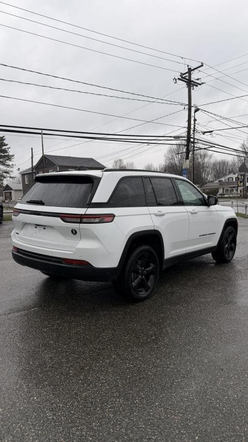 2024 Jeep Grand Cherokee White Lac Mégantic - photo #6