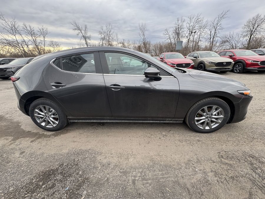 Mazda Mazda3 Sport GX TA BA 2026 Gris mécanique métallisé