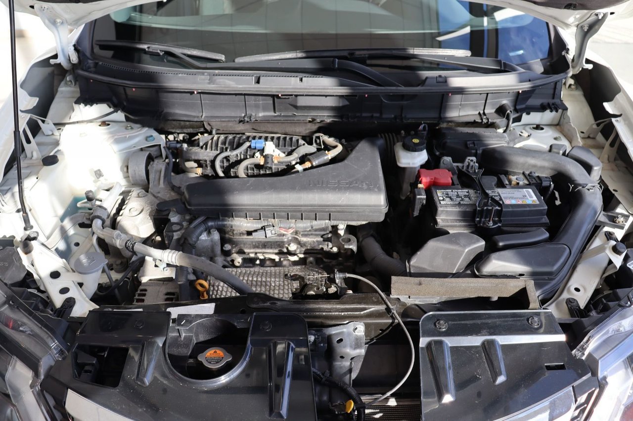 2019 Nissan Rogue VIN 5N1AT2MV8KC722875 White Baie-Comeau - photo #6