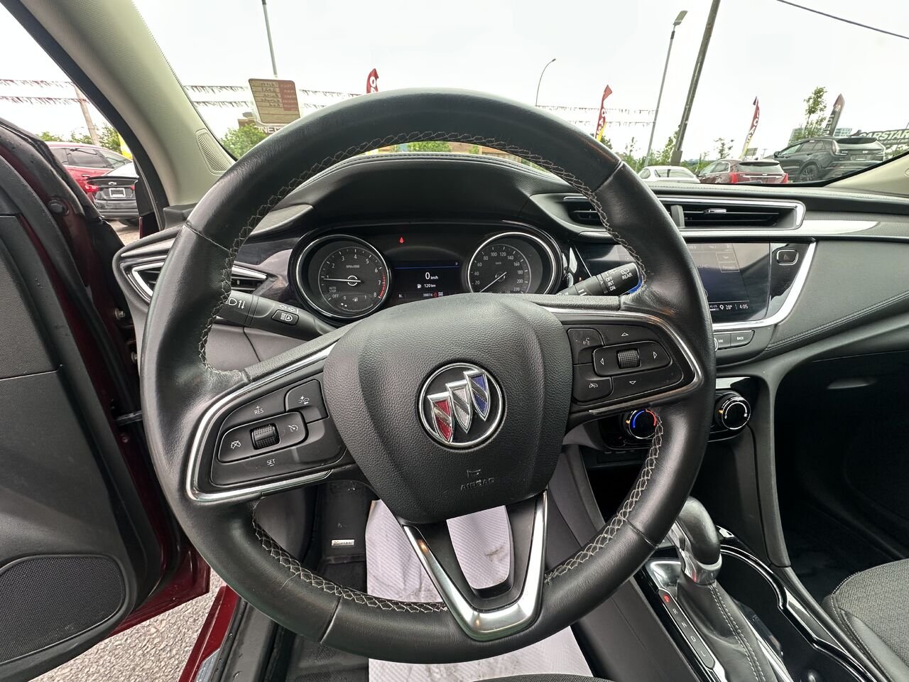 BUICK ENCORE GX PREFERRED Privilégiée 4 portes TI 2023 CINABRE M Gatineau - photo #5