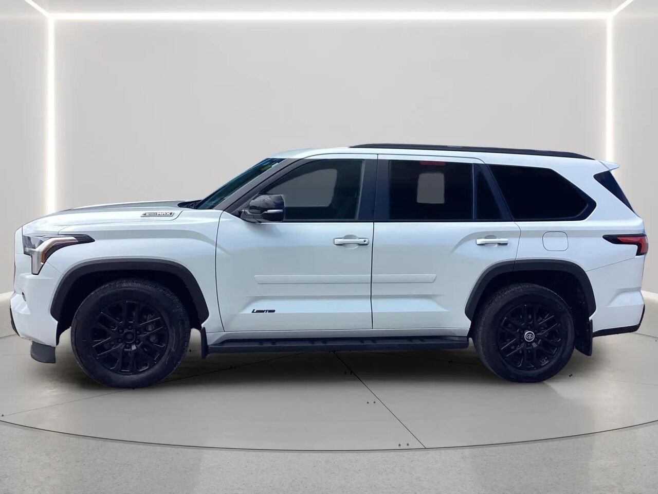 Toyota Sequoia 2024 Blanc Gatineau - photo #1