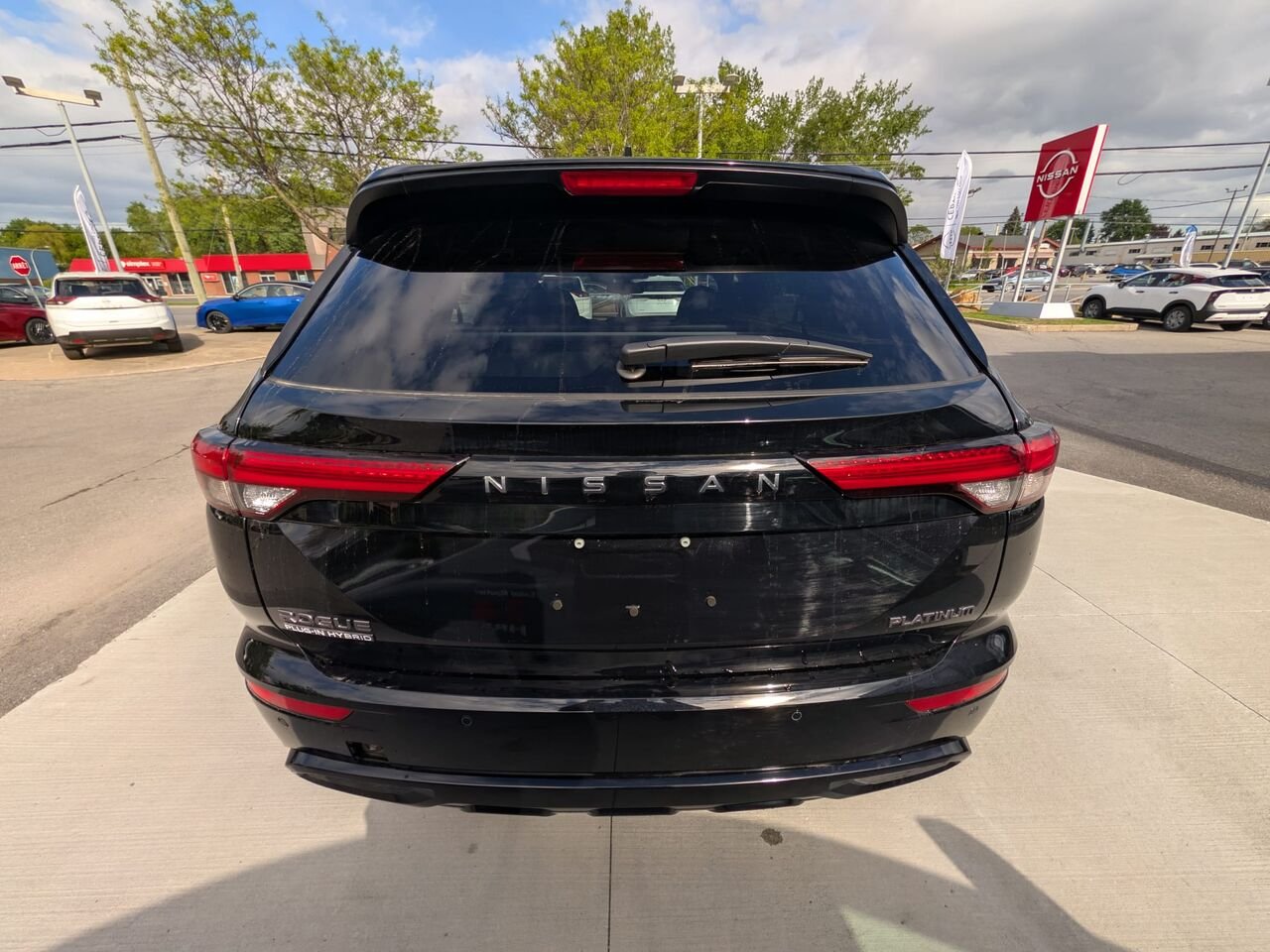 NISSAN Rogue hybride rechargeable ROGUE PHEV PLATINE 2026 Noir cosmique Châteauguay - photo #9
