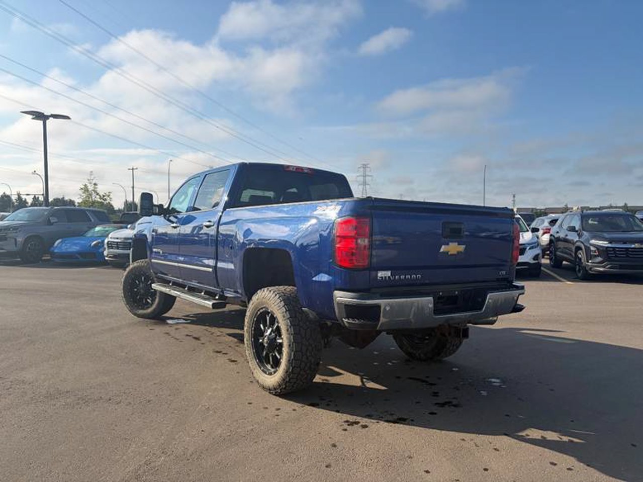 2015 Chevrolet Silverado 2500HD 4WD Crew Cab 153 LTZ Blue Sherwood Park - photo #3
