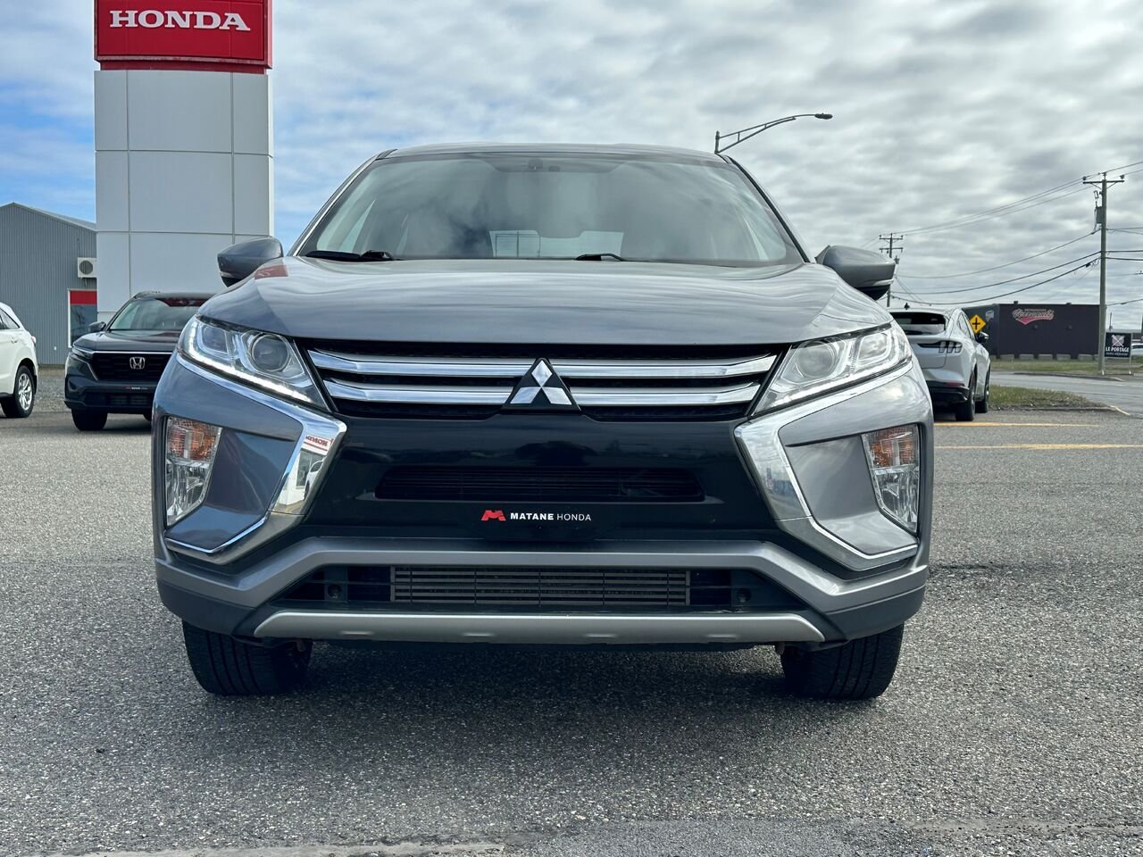 2018 Mitsubishi Eclipse Cross SE S-AWC gray Matane - photo #8
