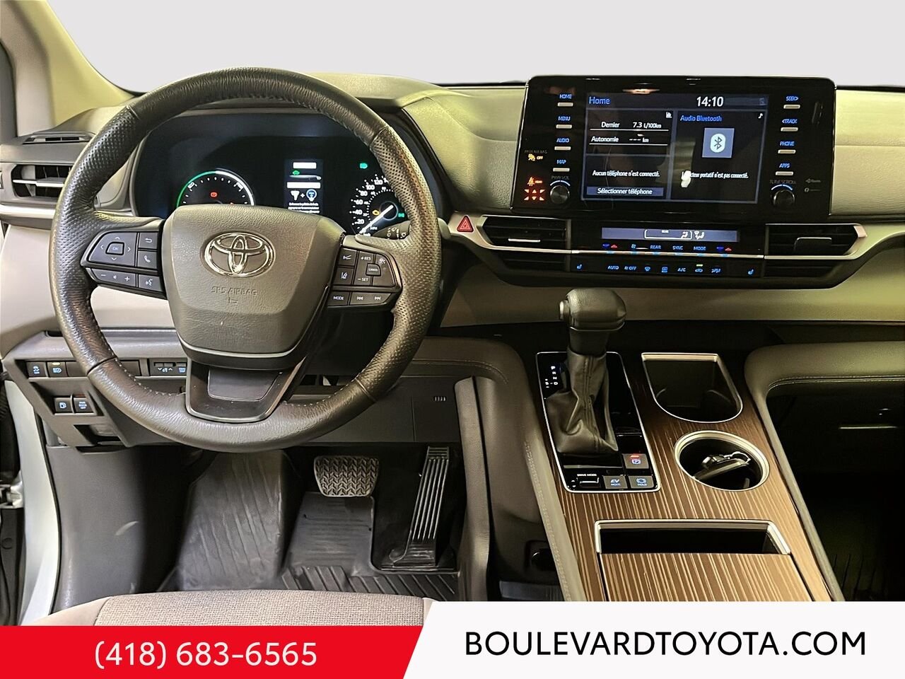 Toyota Sienna 100068A-76 | LE, AWD 2024 Argent céleste métallisé Québec - photo #16