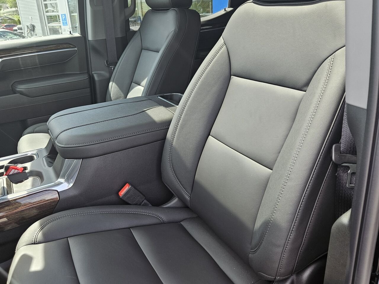 GMC Sierra 1500 Elevation cabine multiplace 4RM 157 po 2026 NOIR ONYX Thetford Mines - photo #20