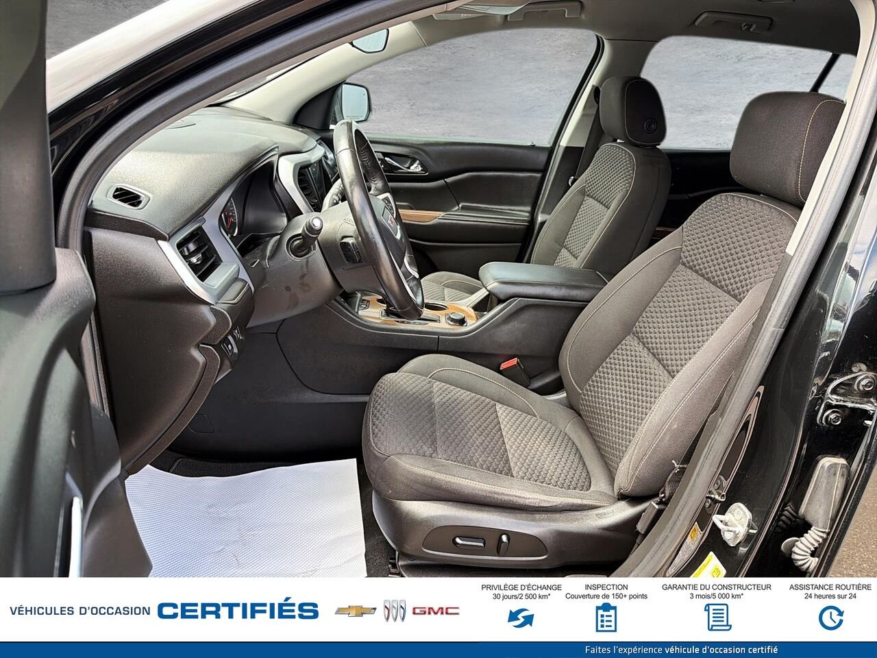 GMC ACADIA SLE 4 portes TA pour SLE-2 2017 Noir Montmagny - photo #7
