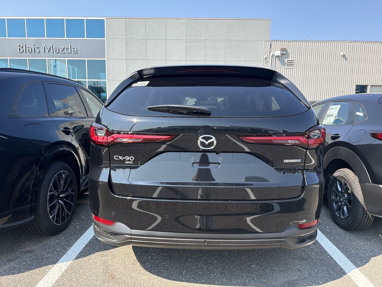 2026 MAZDA CX-90 PHEV Jet Black Mica Ste-Marie - photo #3