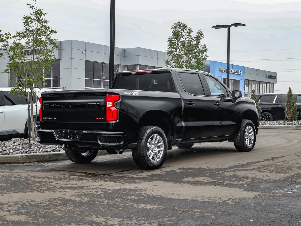 2024 Chevrolet Silverado 1500 4WD Crew Cab 147 RST Black Sherwood Park - photo #7