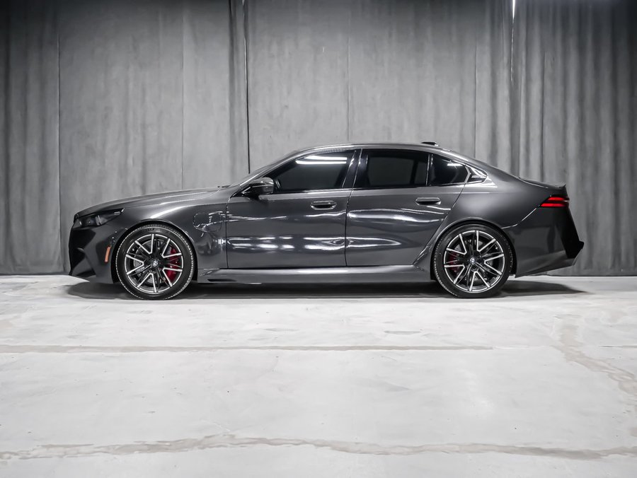 2025 BMW M5 Black