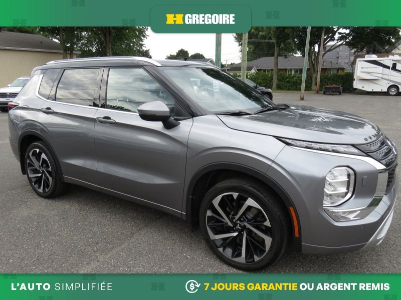 Mitsubishi Outlander 2023 Gris Blainville - photo #0
