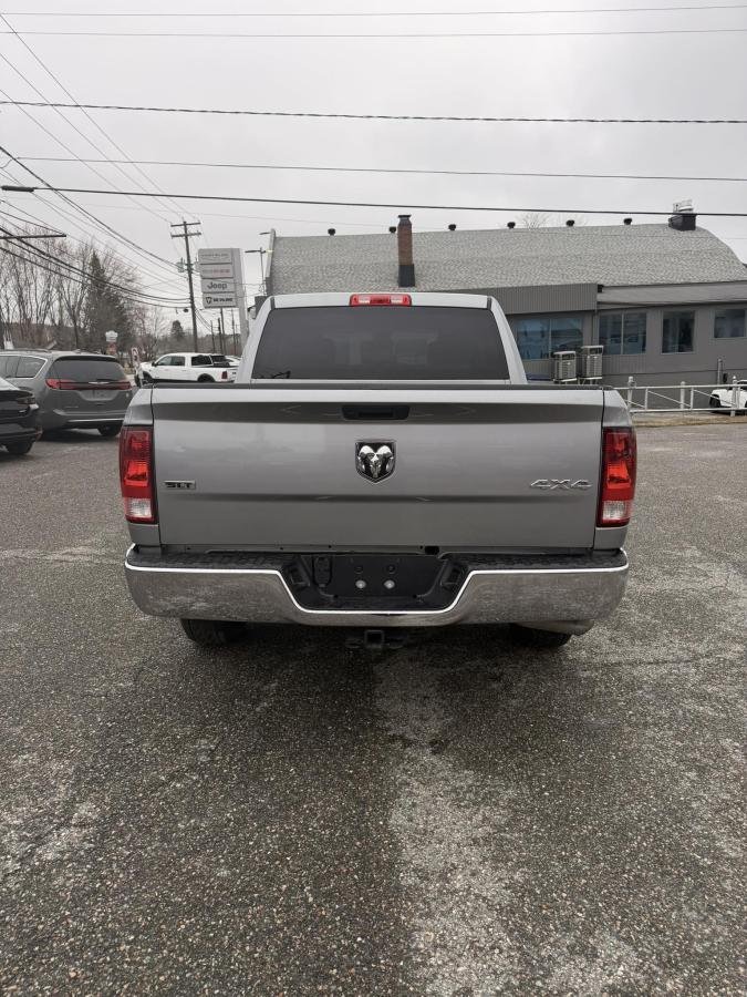 2023 RAM 1500 Classic Grey Lac Mégantic - photo #6