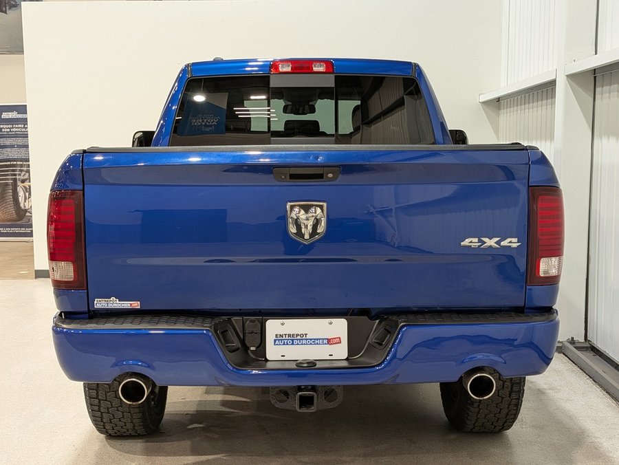 Ram 1500 4WD Quad Cab 140.5" Sport 2017 Bleu