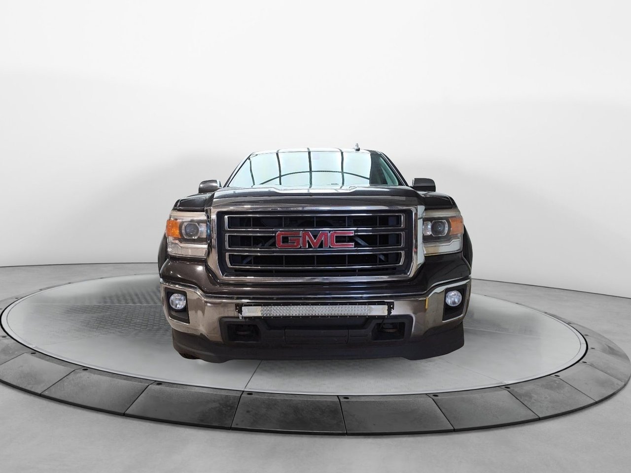 GMC SIERRA 1500 2015 Baie-Comeau - photo #1