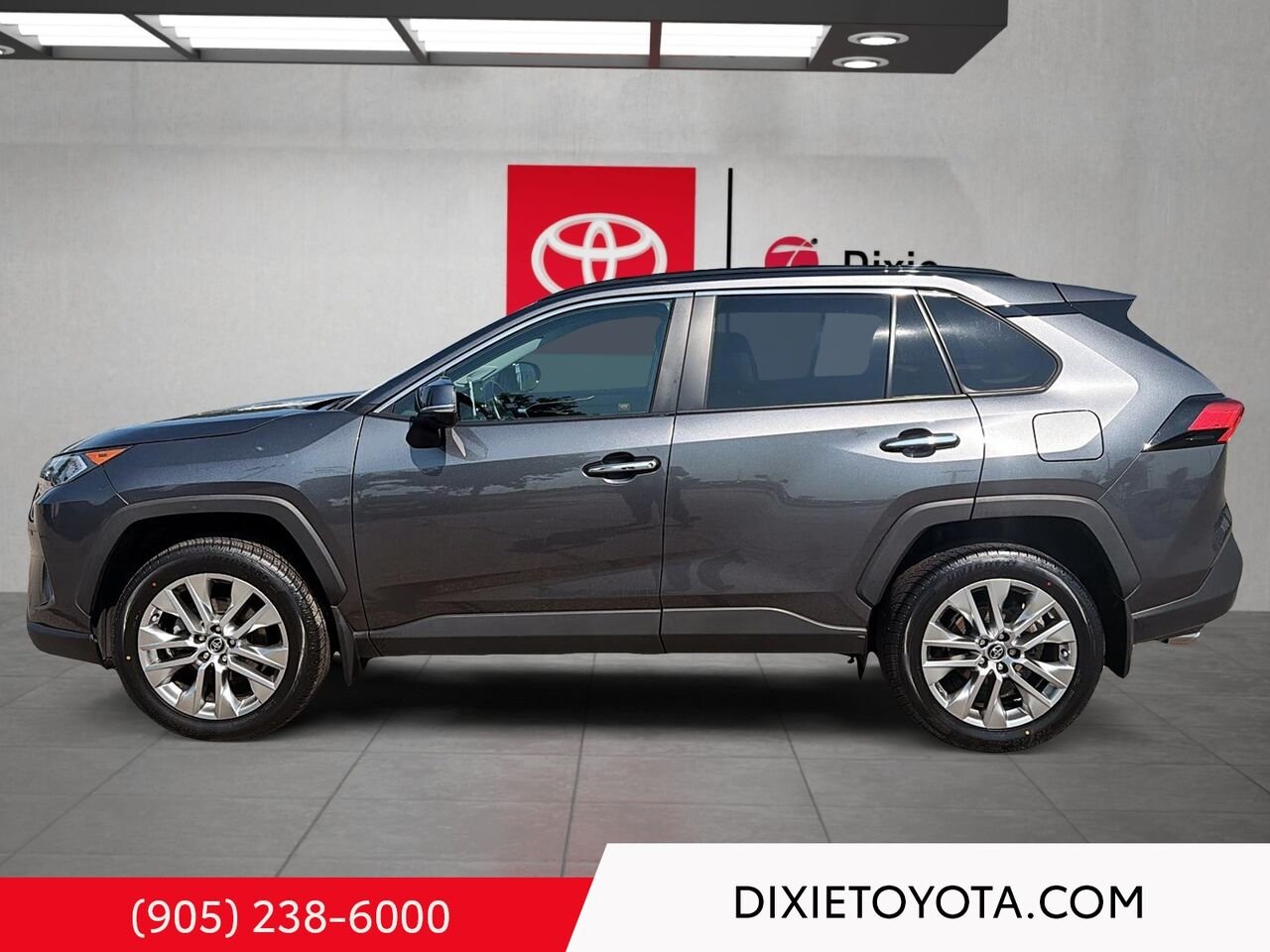 2021 Toyota RAV4 LIMITED AWD / HEATED AND VENTILATED SEATS / MOONROOF / LEATHER SURFACE / ALLOY WHEELS / CARPLAY AND ANDROID AUTO Grey Mississauga - photo #5