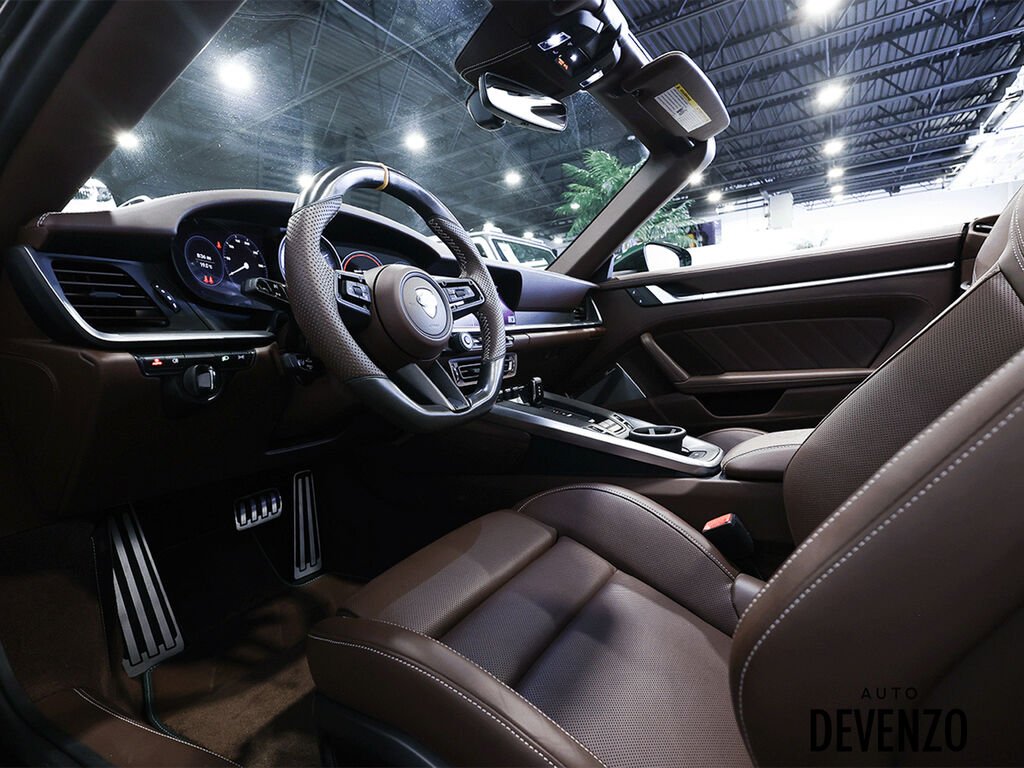 2022 Porsche 911 Green Saint-Eustache - photo #14