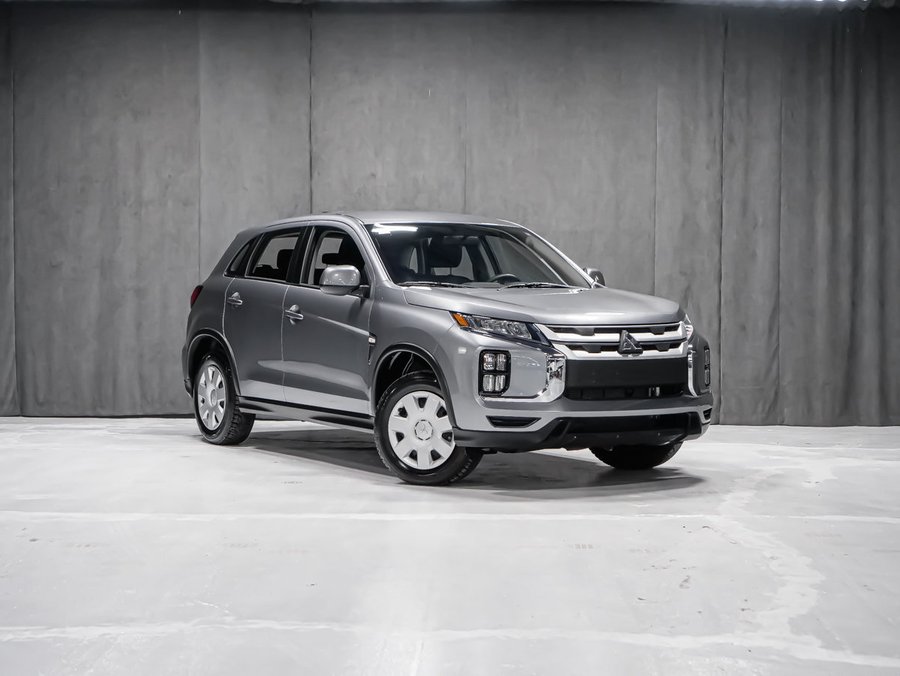 Mitsubishi RVR ES AWD APPLE CAR PLAY SIÈGES CHAUFFANT 2025 Gris