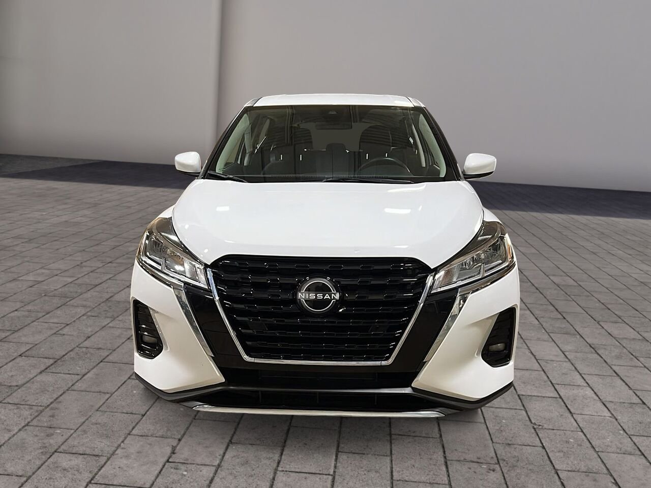 2022 Nissan Kicks S TA White Québec - photo #1
