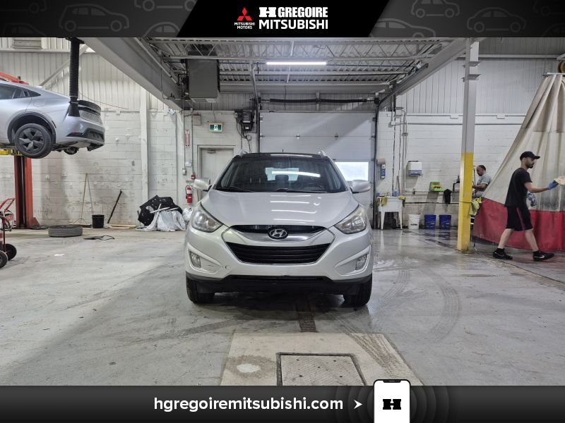 2015 Hyundai Tucson Silver Blainville - photo #1