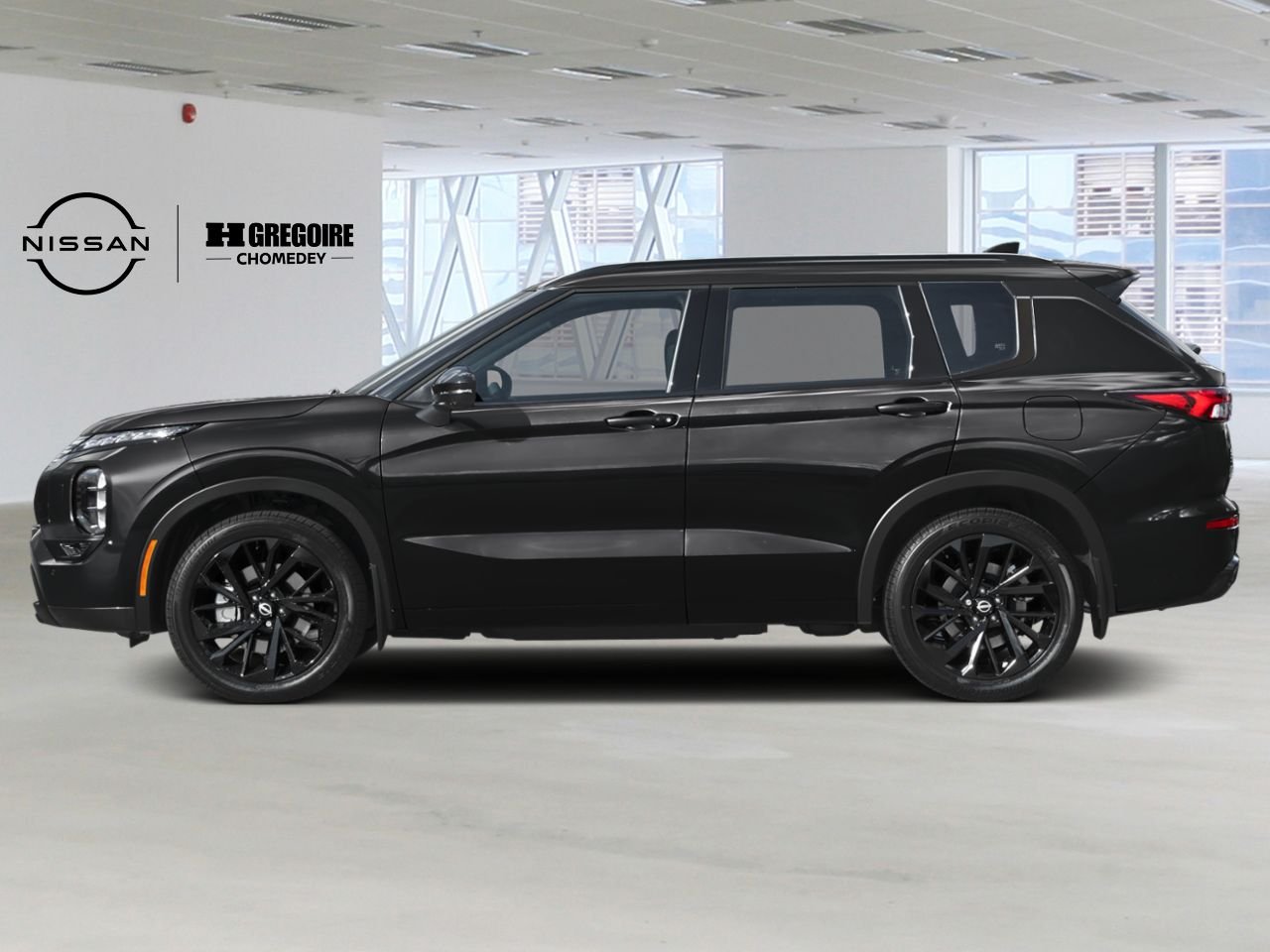 2026 Nissan Rogue Plug-In Hybrid Cosmic Black Laval - photo #1