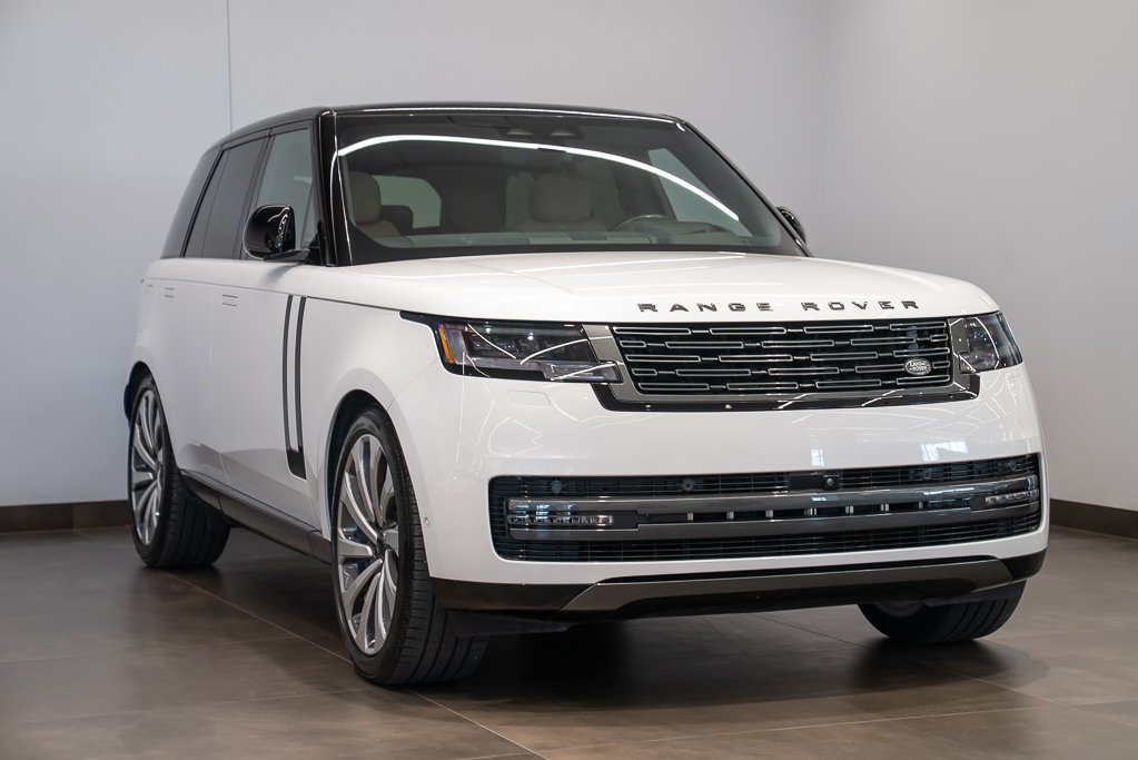 2026 Land Rover Range Rover P400 SE White Kirkland - photo #2