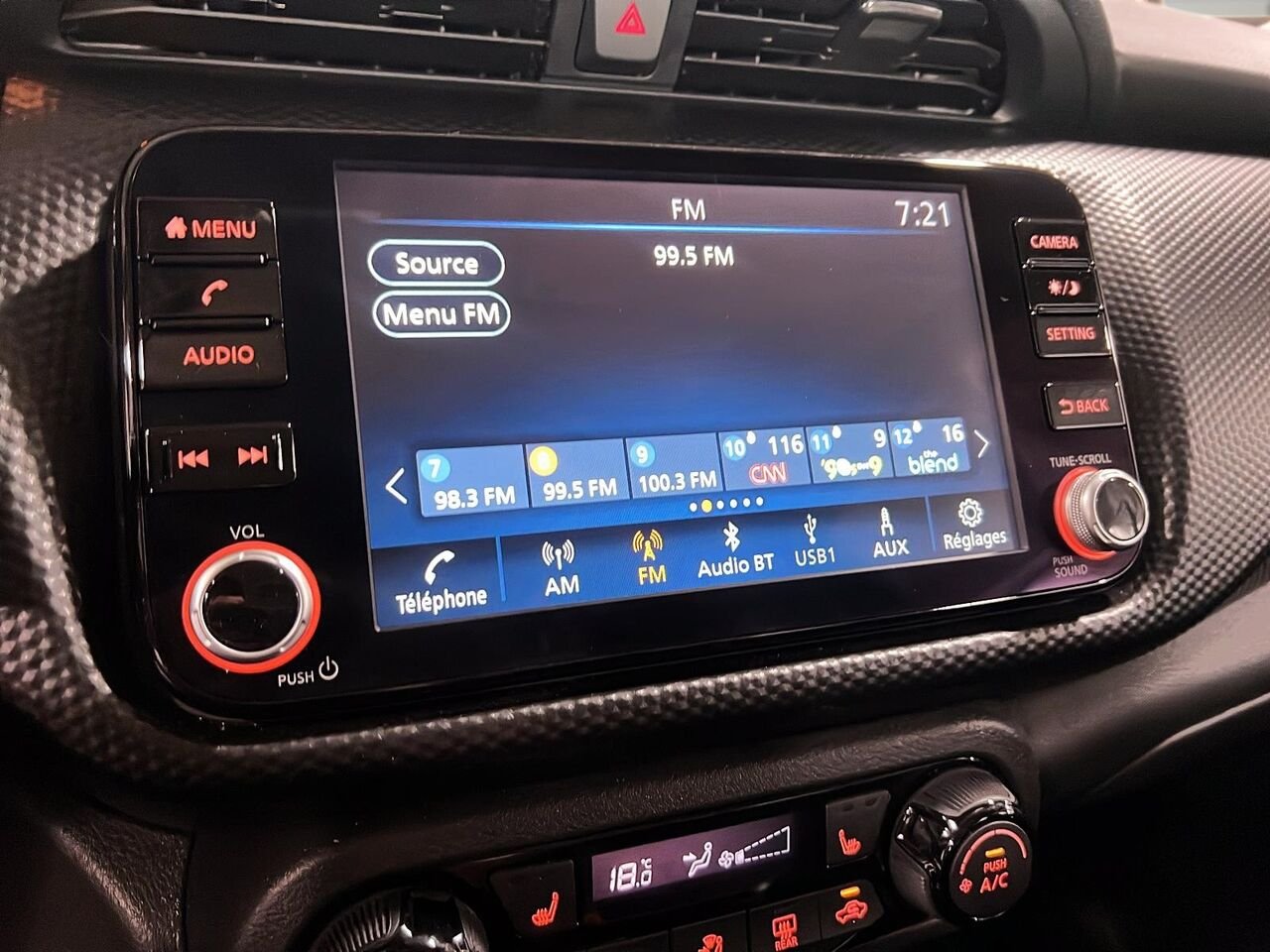 Nissan Kicks SV 2024 Bleu Québec - photo #17