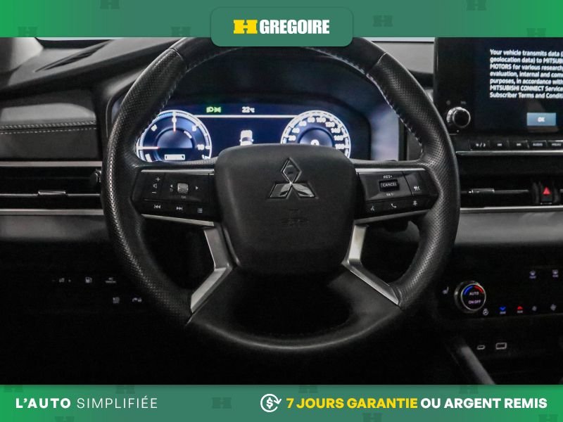 2024 Mitsubishi Outlander Plug-In Hybrid Laval - photo #20
