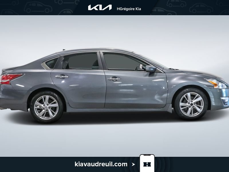 Nissan Altima 2015 Laval - photo #7