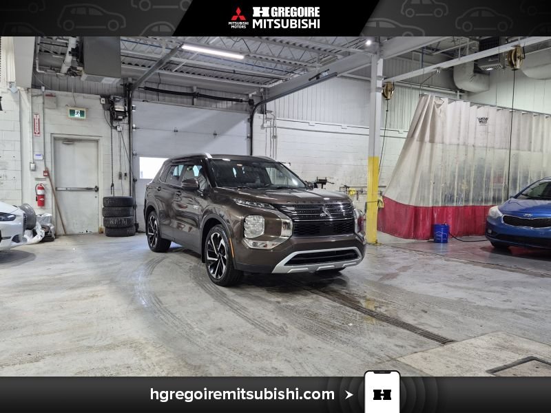 2023 Mitsubishi Outlander Plug-In Hybrid Bronze Blainville - photo #0