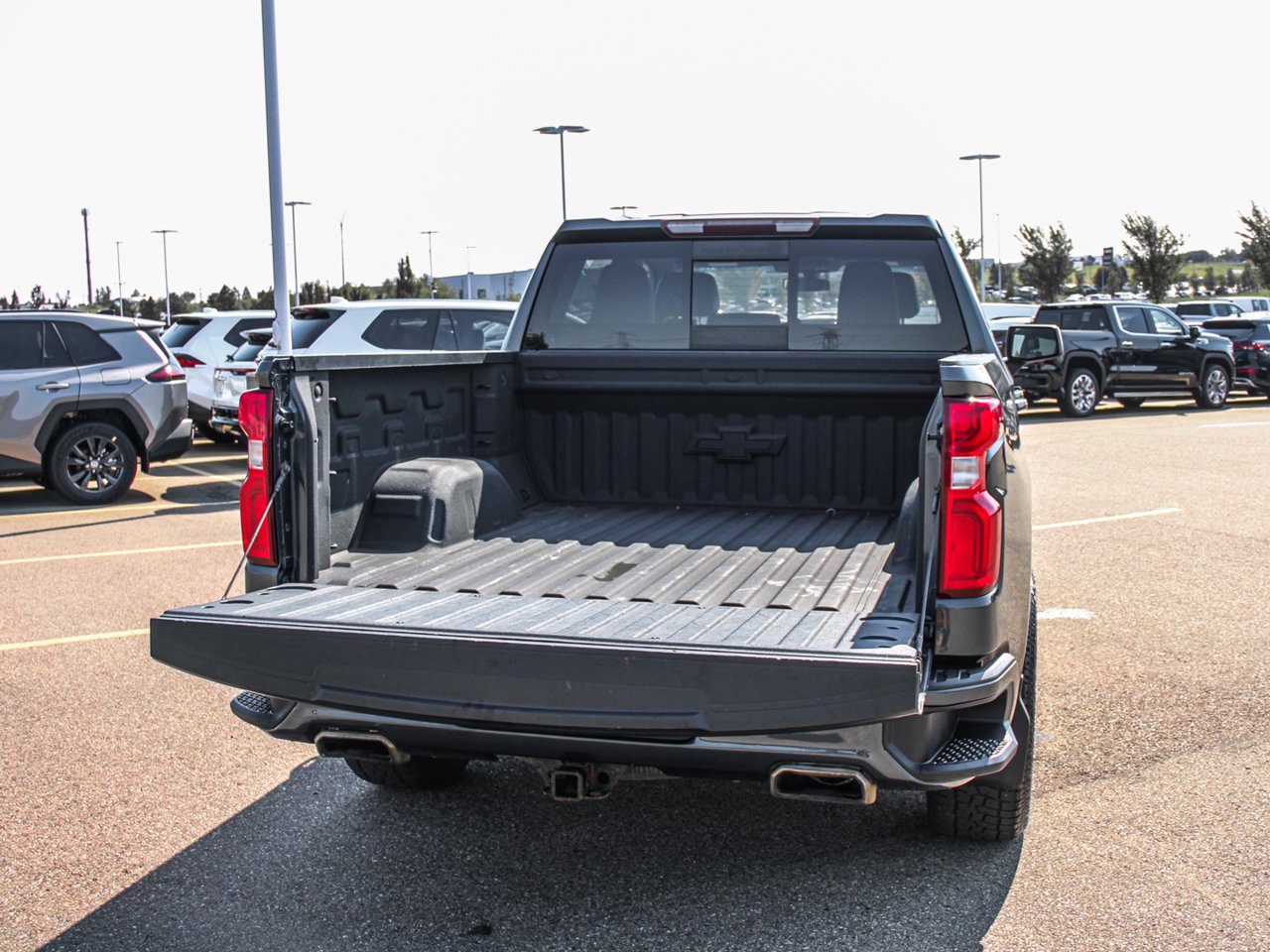2019 Chevrolet Silverado 1500 4WD Crew Cab 147 RST Grey Sherwood Park - photo #7