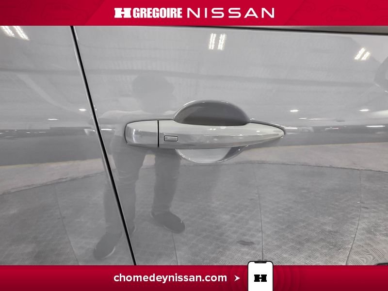 Nissan Rogue 2026 Gris Laval - photo #12