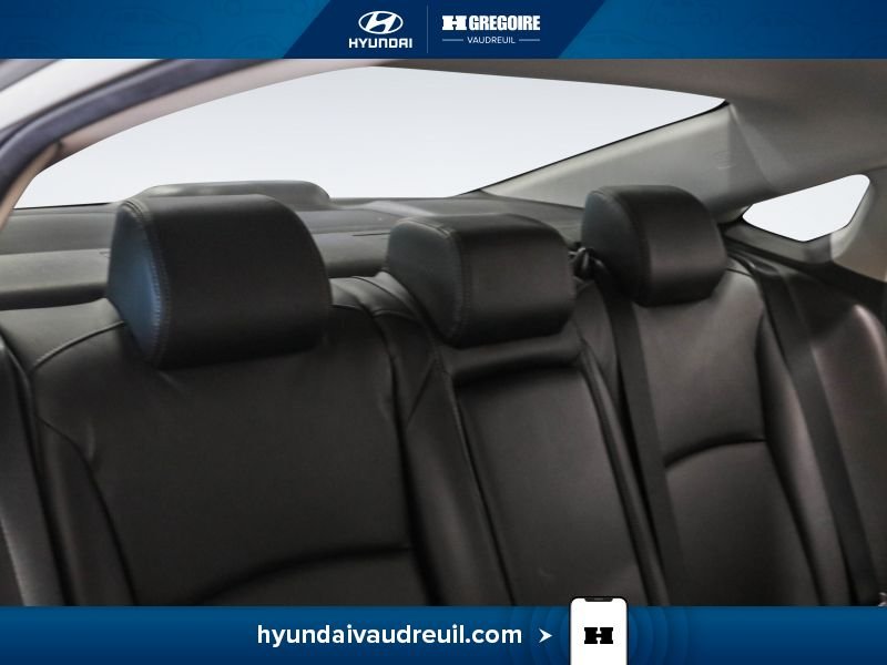 2016 Honda Civic White Blainville - photo #34