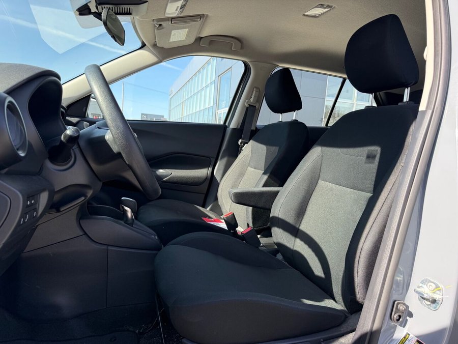 2024 Nissan Kicks 2024 Grey