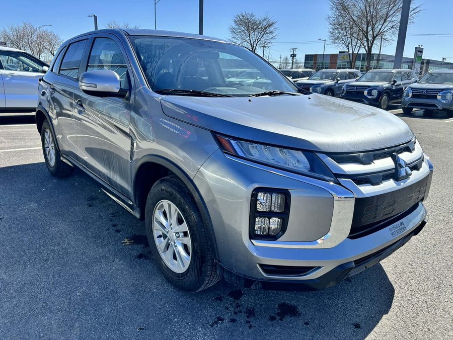 2024 Mitsubishi RVR SE AWC, Sièges chauffants, Bluetooth Grey
