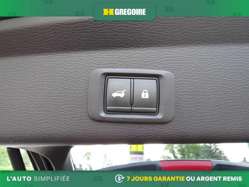 Mitsubishi Outlander 2023 Noir Saint-Eustache - photo #28