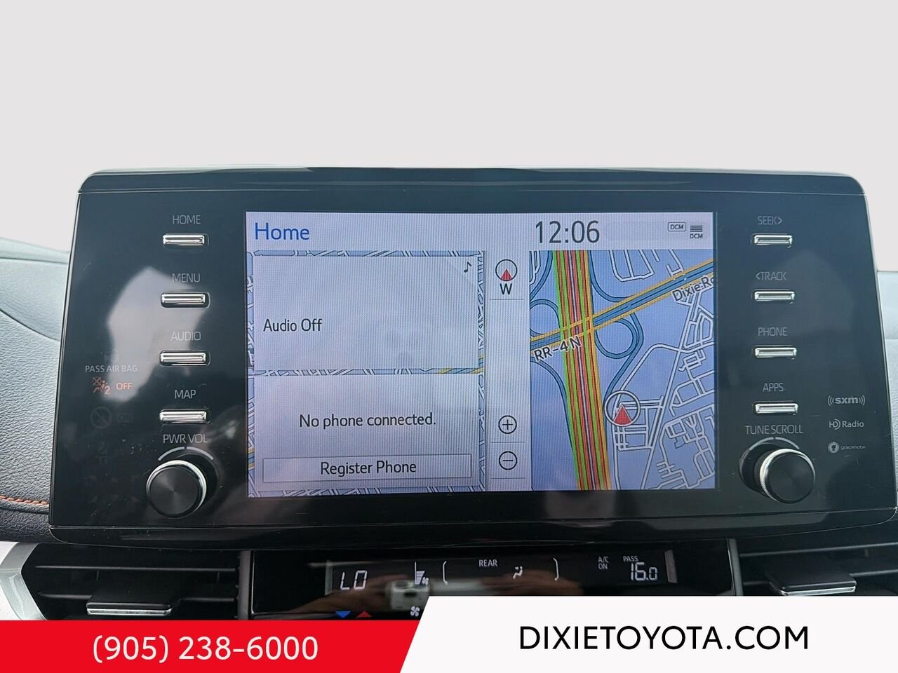 2023 Toyota Sienna XSE FWD HYBRID / CLEAN CARFAX / MOONROOF / ALLOY WHEELS / CARPLAY AND ANDROID AUTO Red Mississauga - photo #14