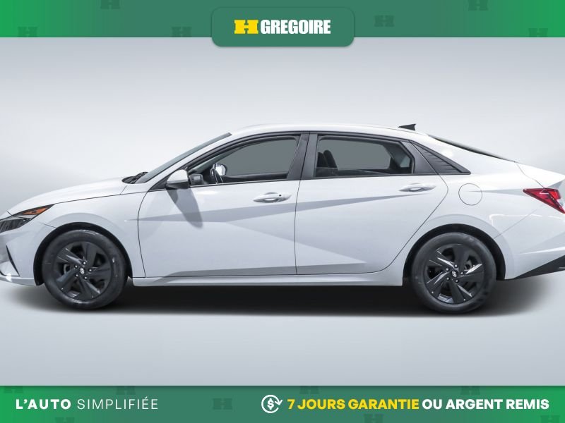 2022 Hyundai Elantra 2022 White