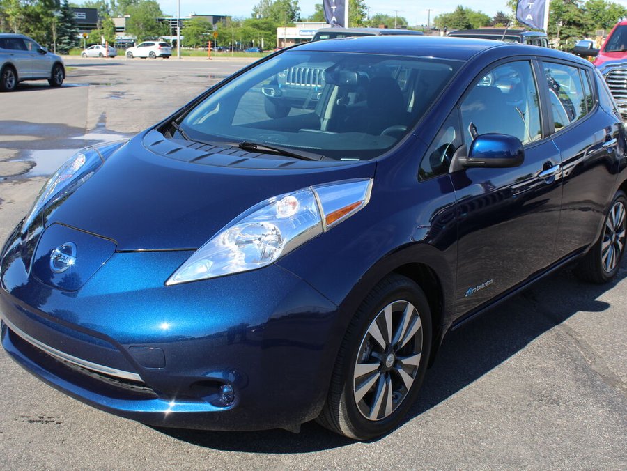 2016 Nissan LEAF 2016 Blue