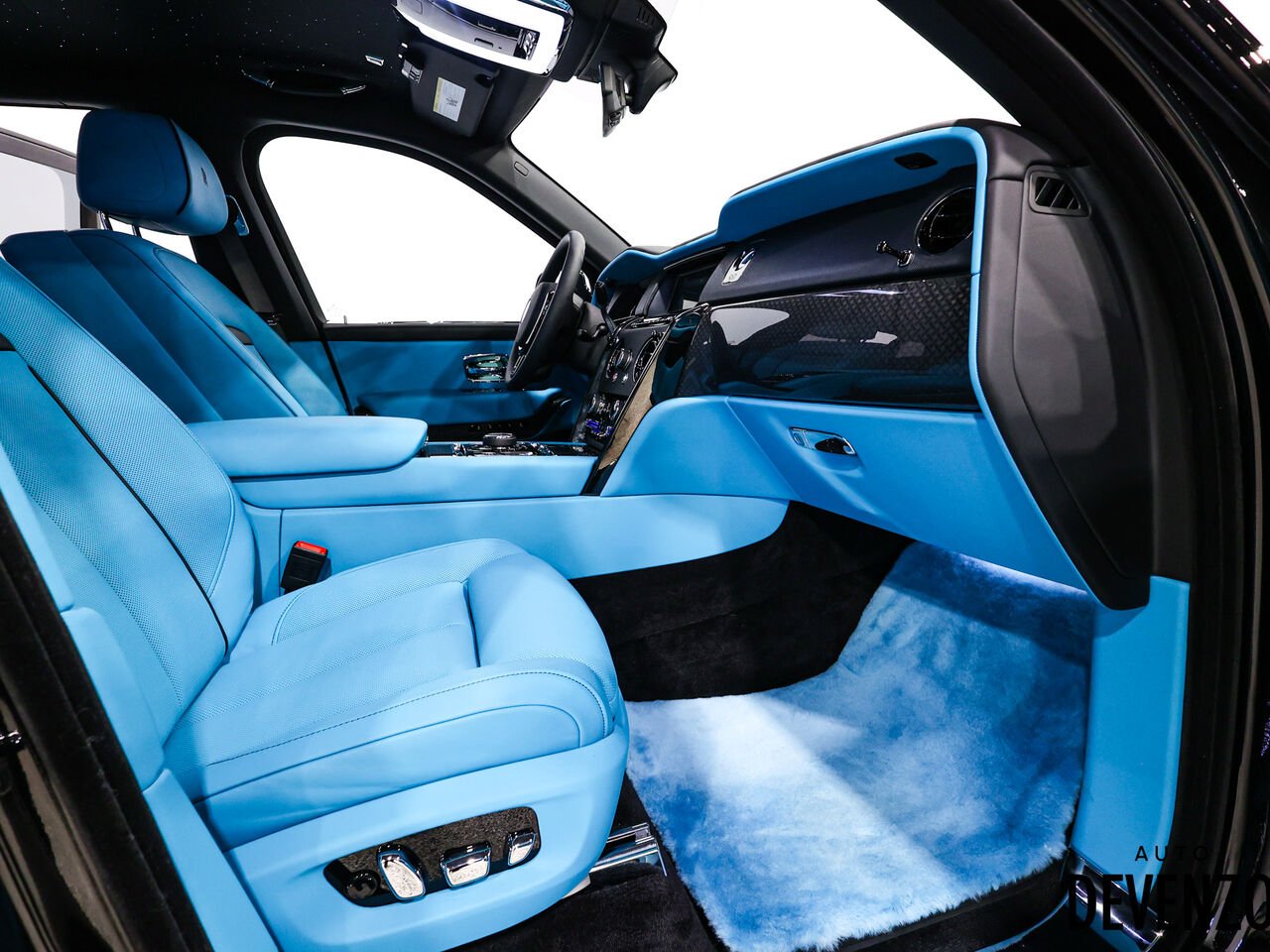 Rolls-Royce Cullinan 2023 Bleu Saint-Eustache - photo #10