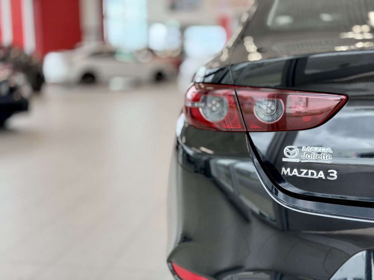 Mazda Mazda3 2021 Noir Notre-Dame-des-Prairies - photo #12