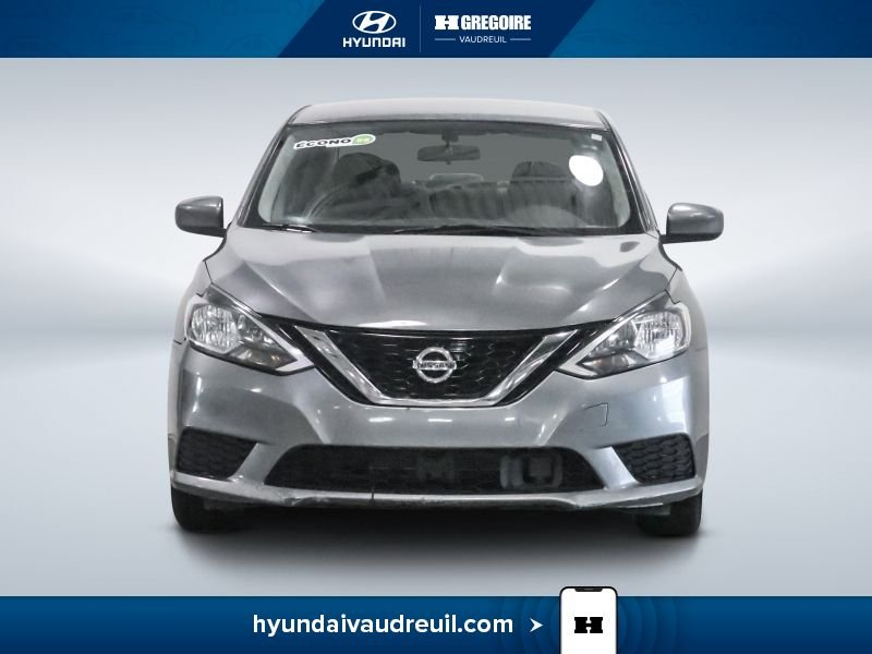 2019 Nissan Sentra Grey Laval - photo #2