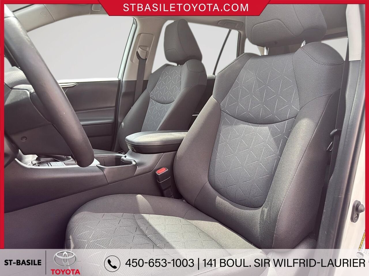 2023 Toyota RAV4 White Saint-Basile-le-Grand - photo #11