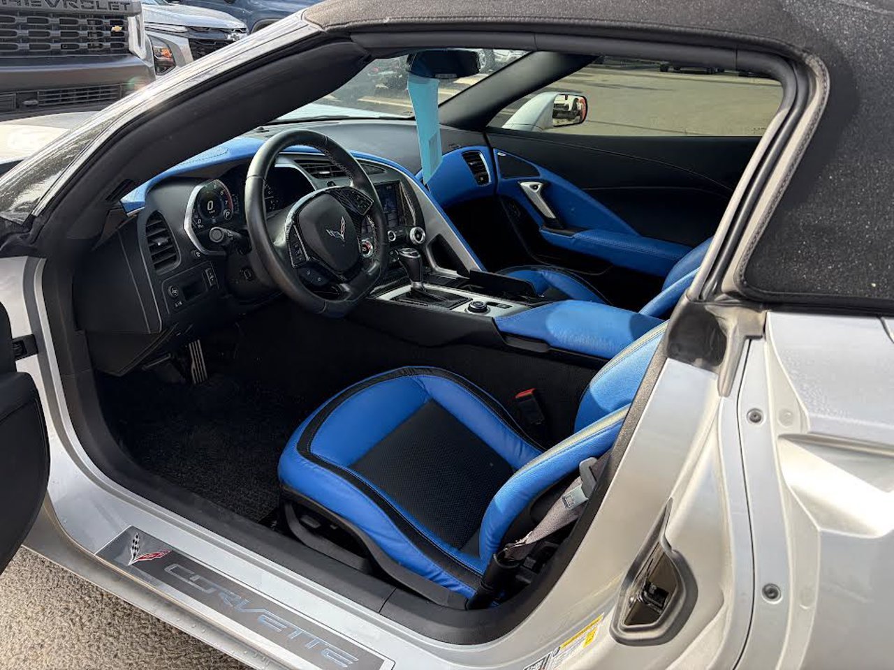 2016 Chevrolet Corvette 2dr Stingray Conv w/1LT Grey Sherwood Park - photo #5
