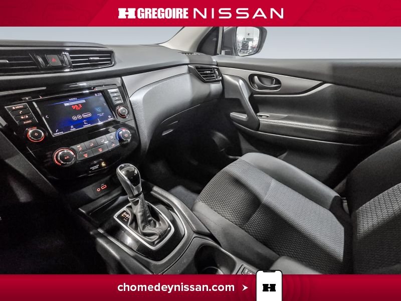Nissan Qashqai CL6627 | S AWD Mag Carplay Bancs Chauffants 2023 Gris Laval - photo #20