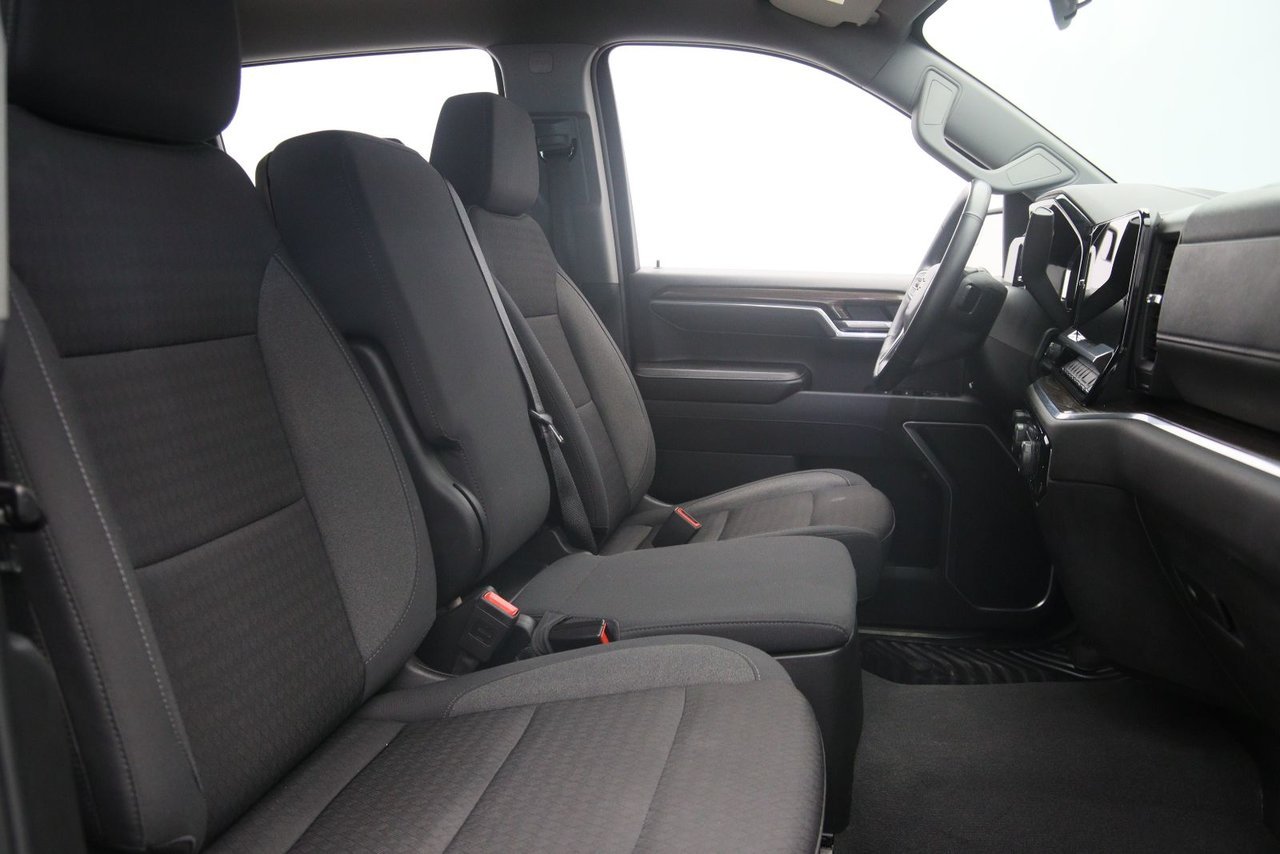 Chevrolet Silverado 1500 NIV 2GCUKDED4S1122348 2025 Noir Chicoutimi - photo #14