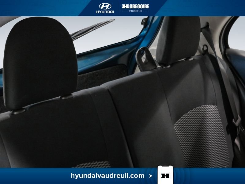 2019 Nissan MICRA Blue Laval - photo #30