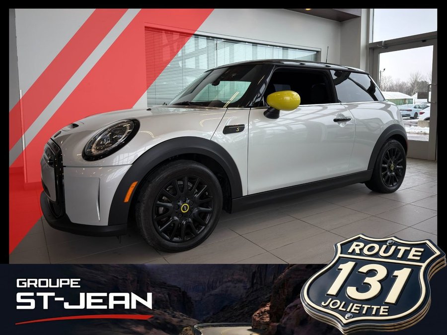 2023 MINI 3 Door 2023 gray